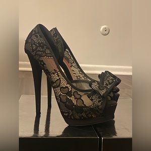 Size 5.5- Betsey Johnson Heels